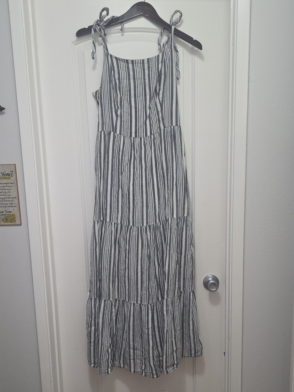 Old Navy Gray & White Striped Tie-Shoulder Maxi Dress